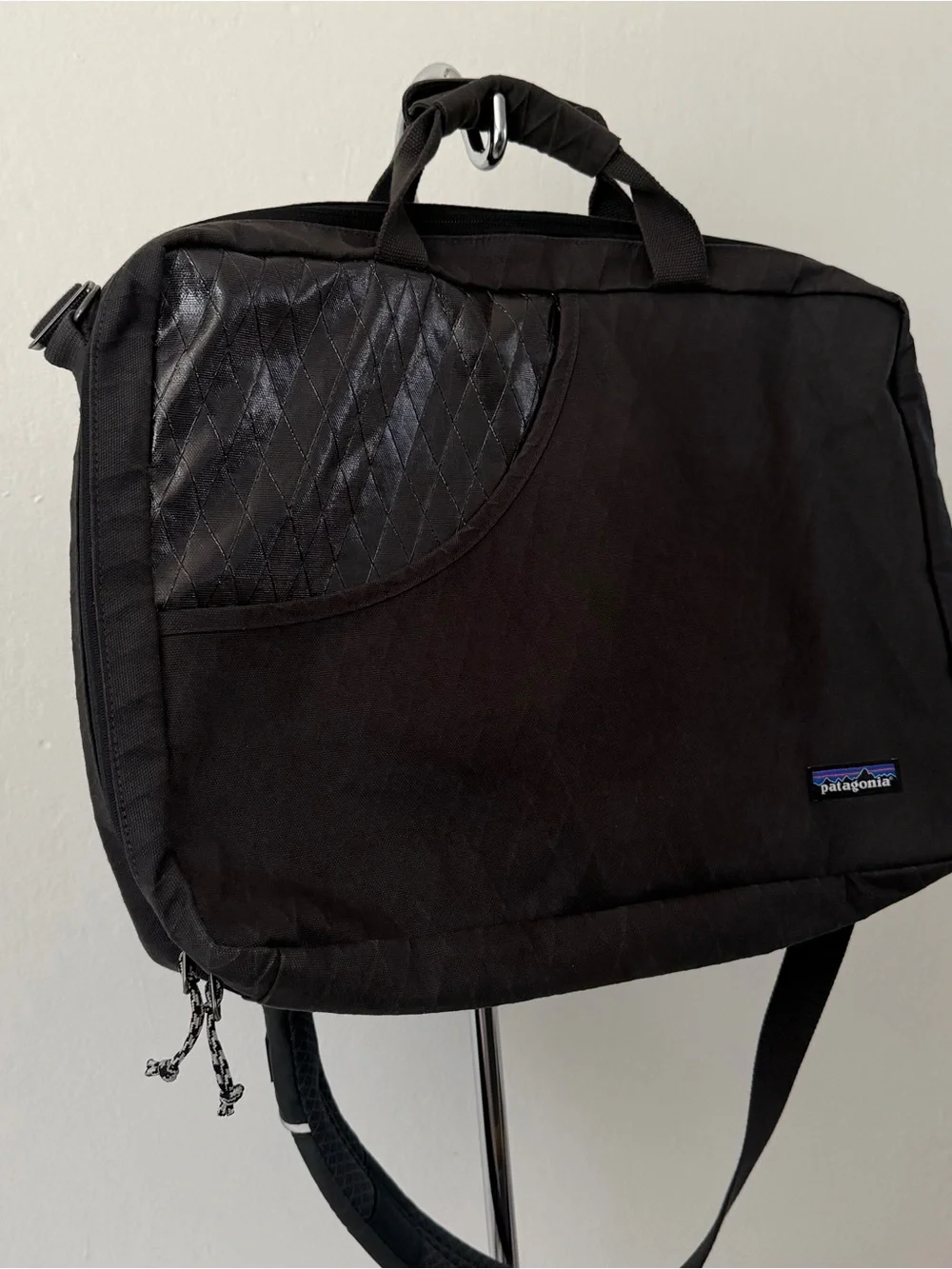 Patagonia Stand-Up Pack 18L Black 3-Way Backpack